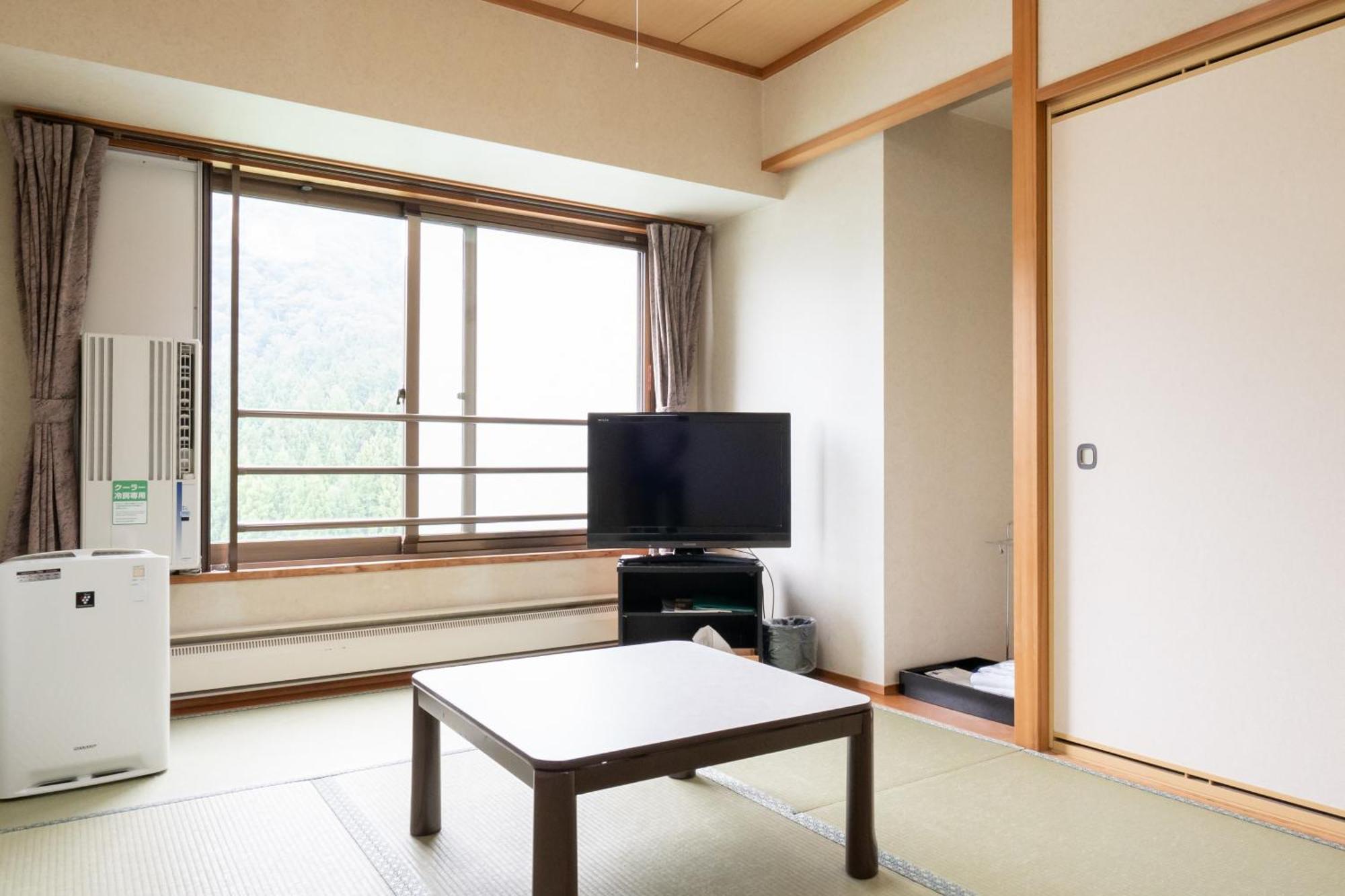 יוזאווה Hotel Angel Grandia Echigo Nakazato מראה חיצוני תמונה