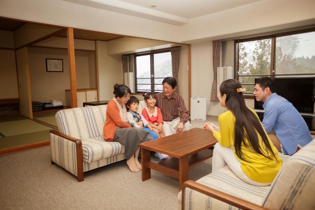 יוזאווה Hotel Angel Grandia Echigo Nakazato מראה חיצוני תמונה